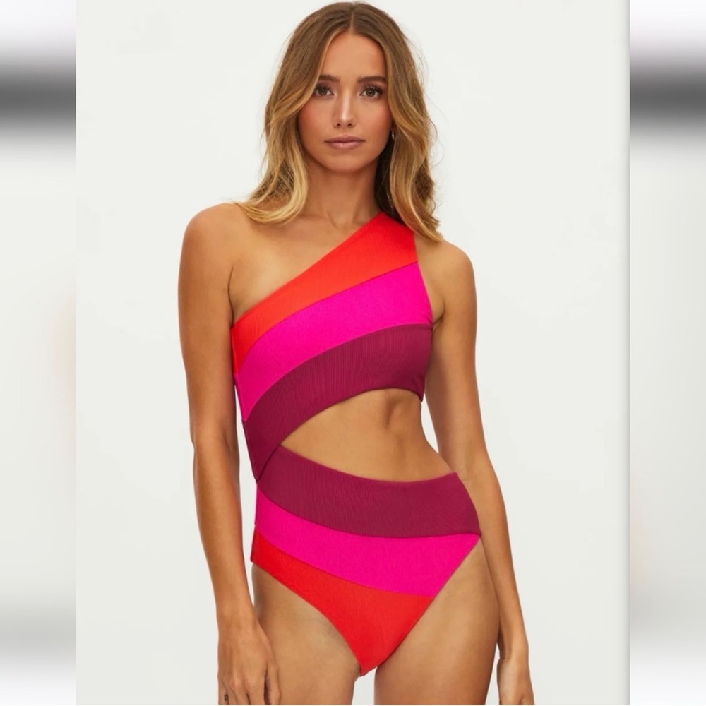 Beach Riot Joyce one piece swimsuit in Be Mine Colorblock color